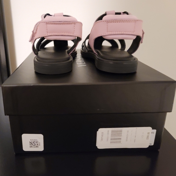 Versace Toddler Greca Sandals Size 24 (7 us) - Picture 4 of 7